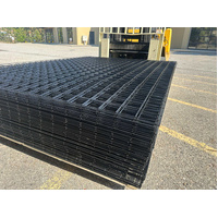 BLACK Weld Mesh Sheet 2.4m x1.2m (100x100mm,4mm)